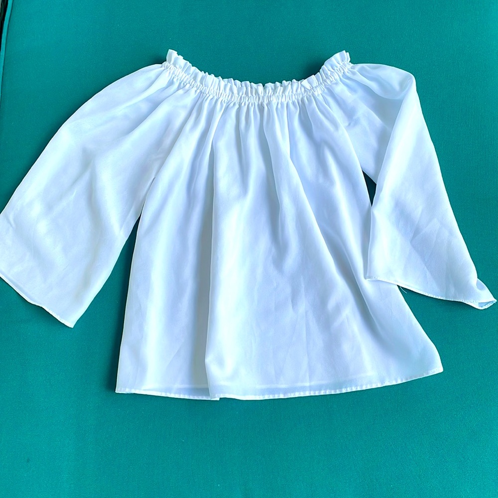 Top, blouse on shoulders